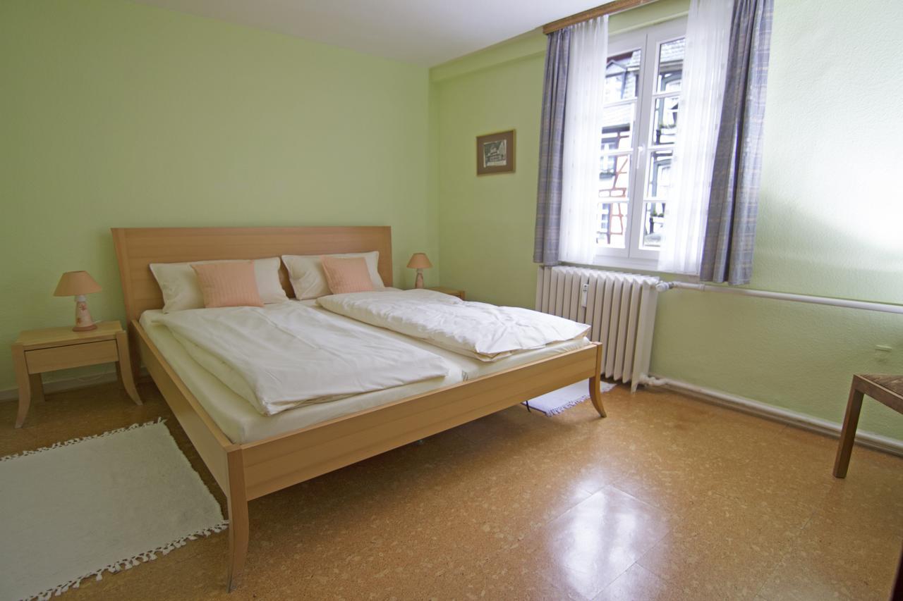 Hotel Flosdorff - Appartements Monschau Bagian luar foto