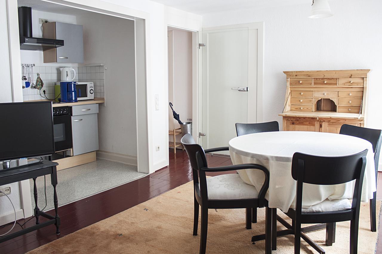 Hotel Flosdorff - Appartements Monschau Bagian luar foto